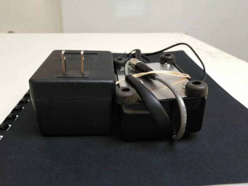 IQ-1000充電器